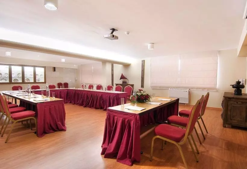 Отель Eurosol Seia Camelo