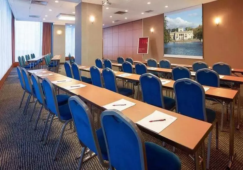 هتل Mercure Warszawa Centrum
