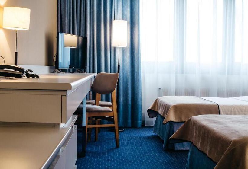 בית מלון כפרי Omega