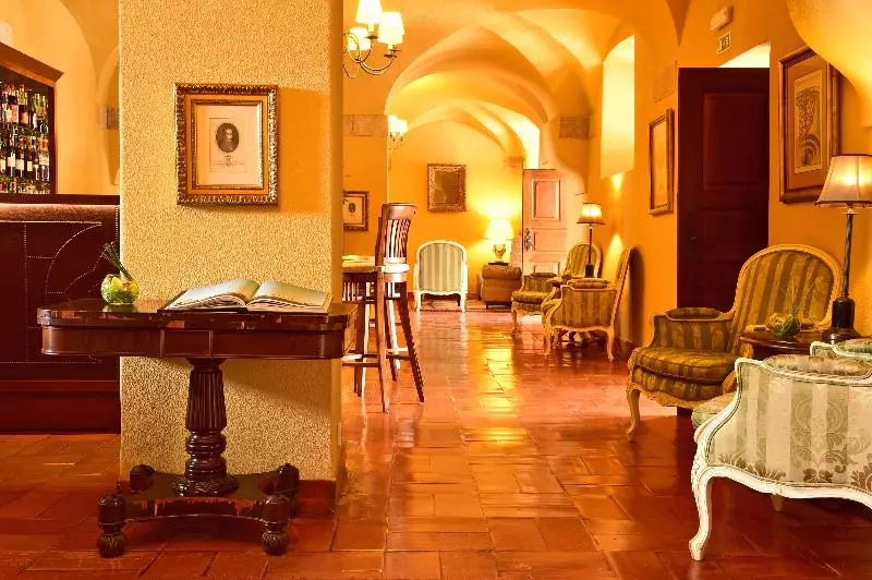 هتل Pousada Castelo De Palmela