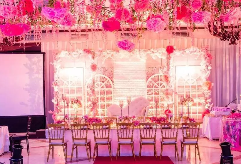 فندق The Apo View