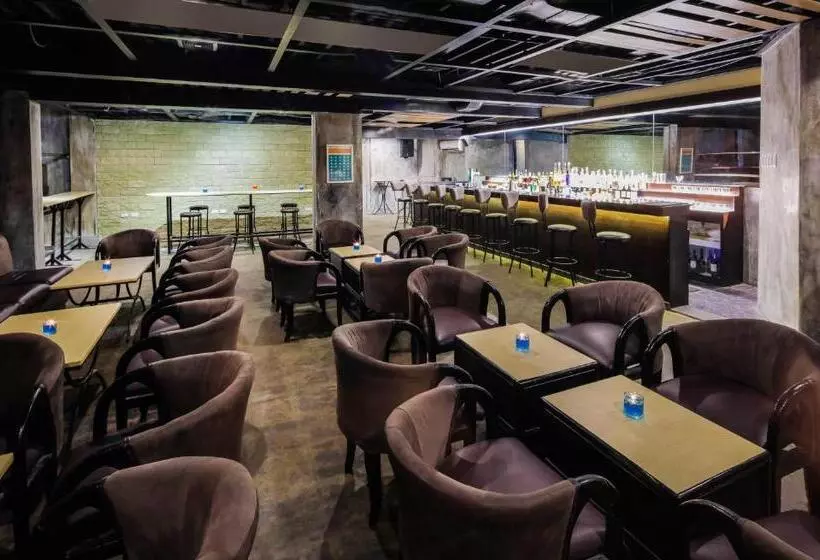 فندق The Apo View