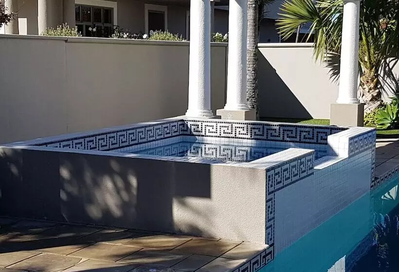 The Devon Hotel A Heritage