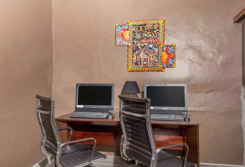 Hotell Costa Del Sol Wyndham Cusco