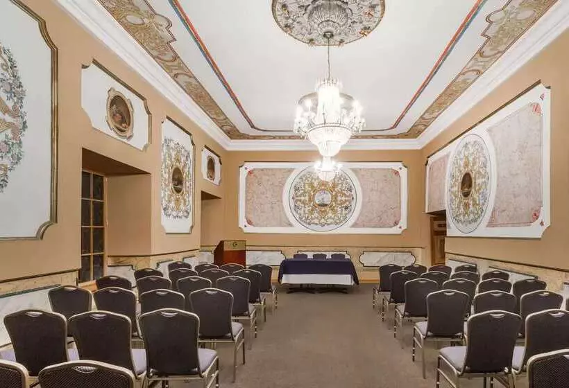 Hotell Costa Del Sol Wyndham Cusco