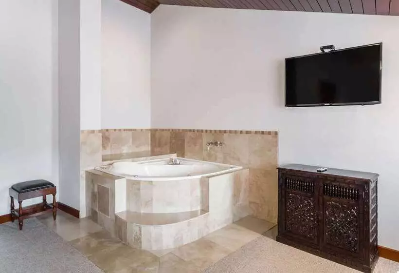 Hotell Costa Del Sol Wyndham Cusco