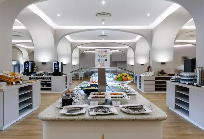 Jupiter Albufeira Hotel - Family & Fun