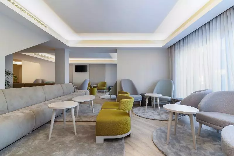 Jupiter Albufeira Hotel - Family & Fun