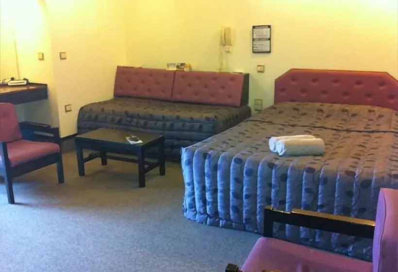 Motelli Alcala Motor Lodge