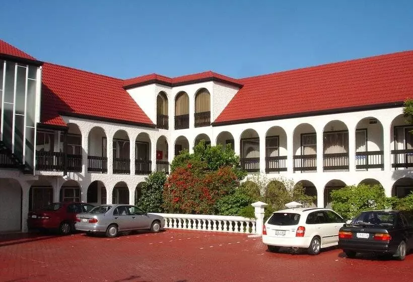 Motelli Alcala Motor Lodge