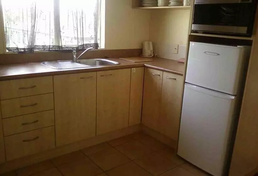 汽车旅馆 Avondale Motor Inn