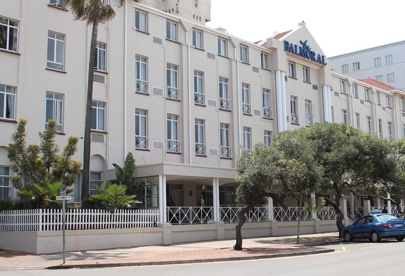 בית מלון כפרי The Balmoral Halaal