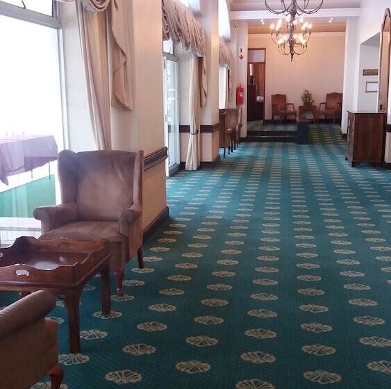 בית מלון כפרי The Balmoral Halaal