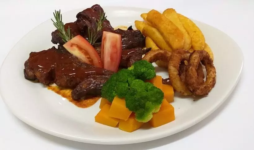 בית מלון כפרי The Balmoral   Halaal