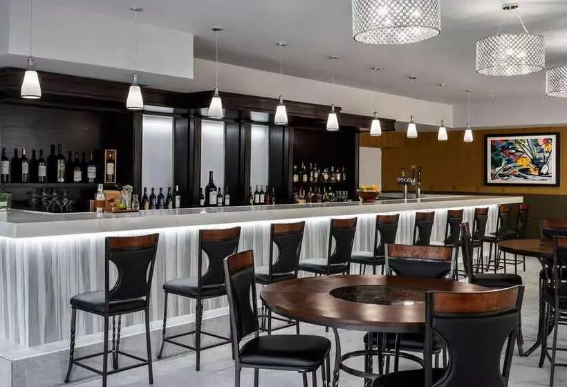 هتل Caribe Hilton