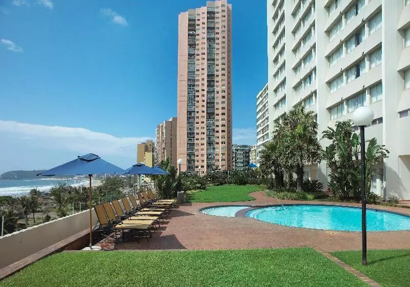 فندق Garden Court South Beach