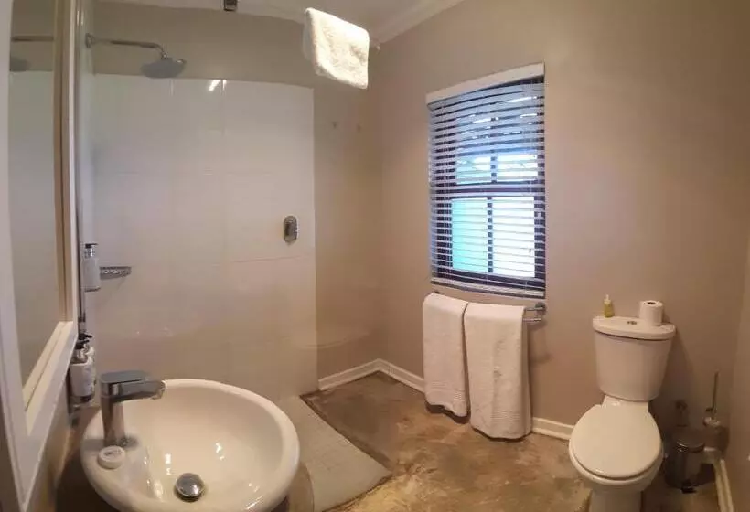 호텔 The Nottingham Road