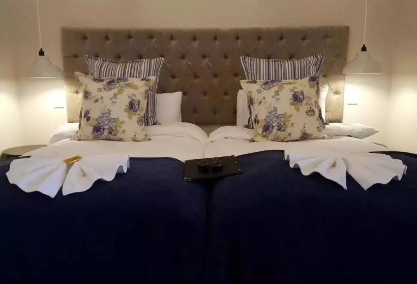 호텔 The Nottingham Road