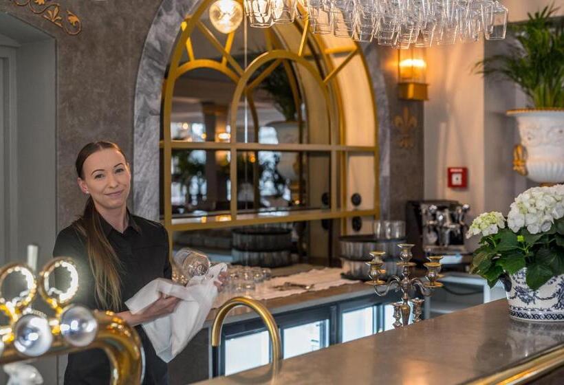 هتل Söderköpings Brunn