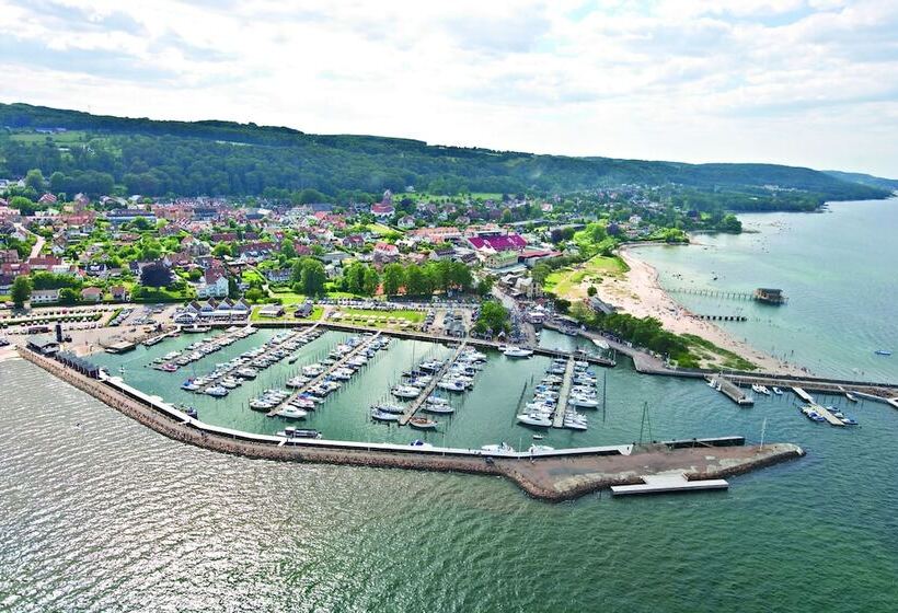 فندق Skansen Båstad