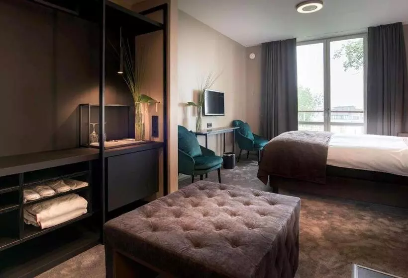 בית מלון כפרי Skansen Båstad