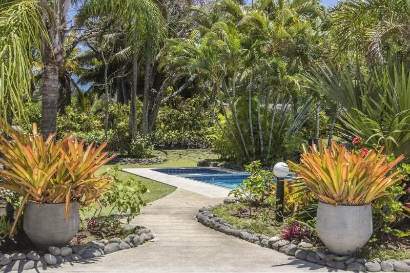 Lagoon Breeze Villas