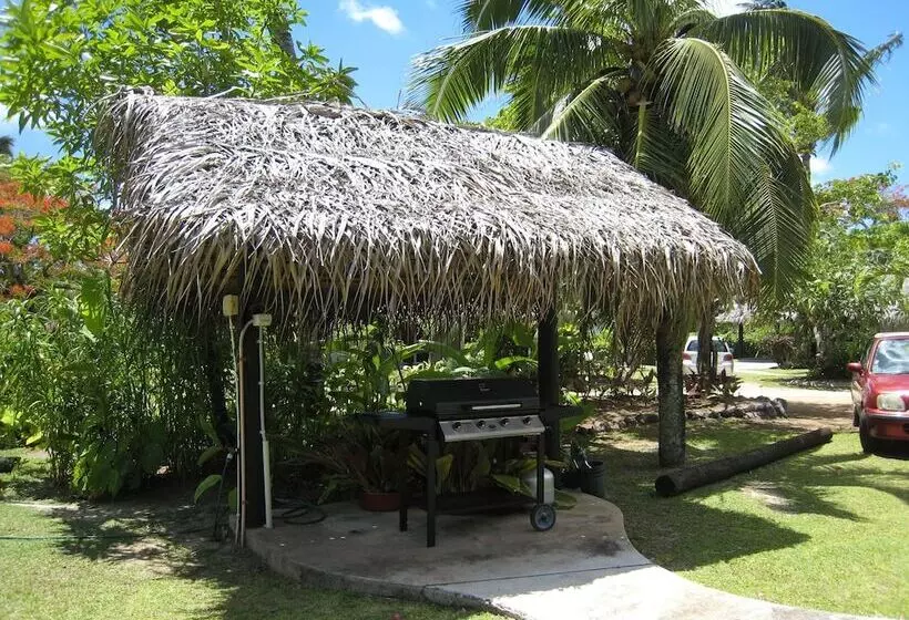 Lagoon Breeze Villas