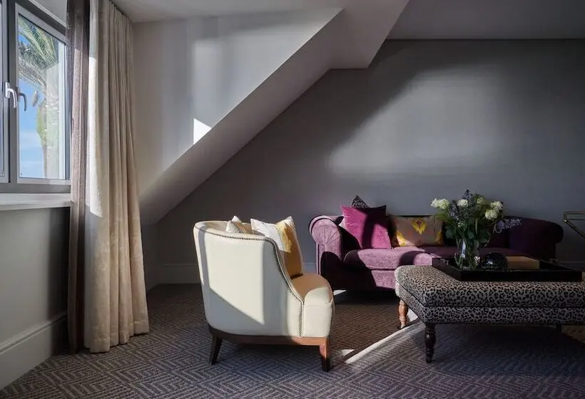 The Winchester Hotel By Newmark