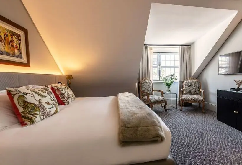 The Winchester Hotel By Newmark