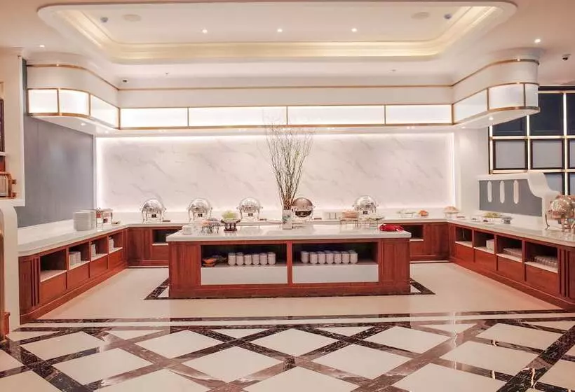 Chiang Mai Orchid Hotel Sha Extra Plus