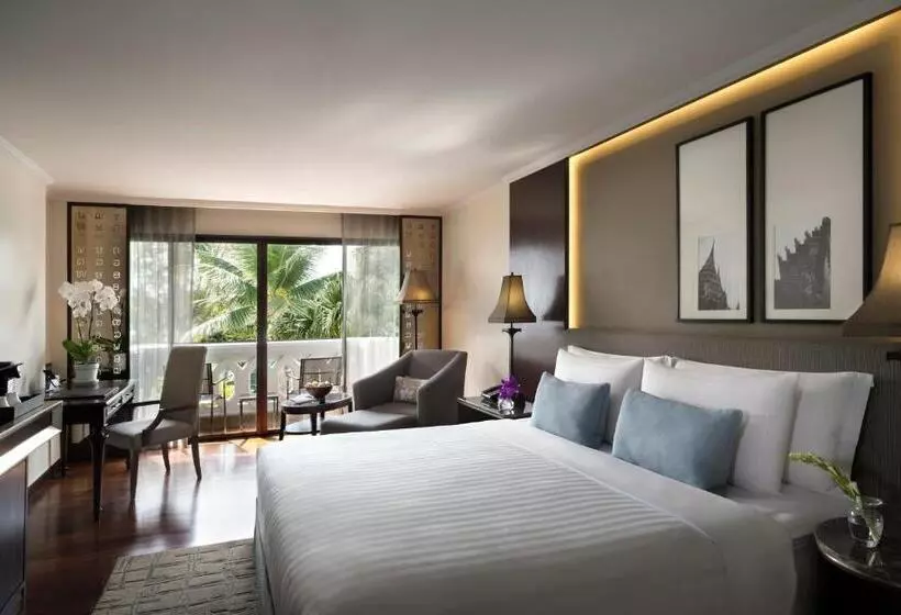 호텔 Anantara Riverside Bangkok Resort