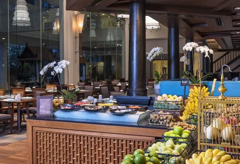 호텔 Anantara Riverside Bangkok Resort