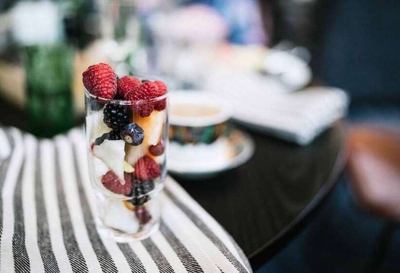 Hotelli Hilton Helsinki Strand