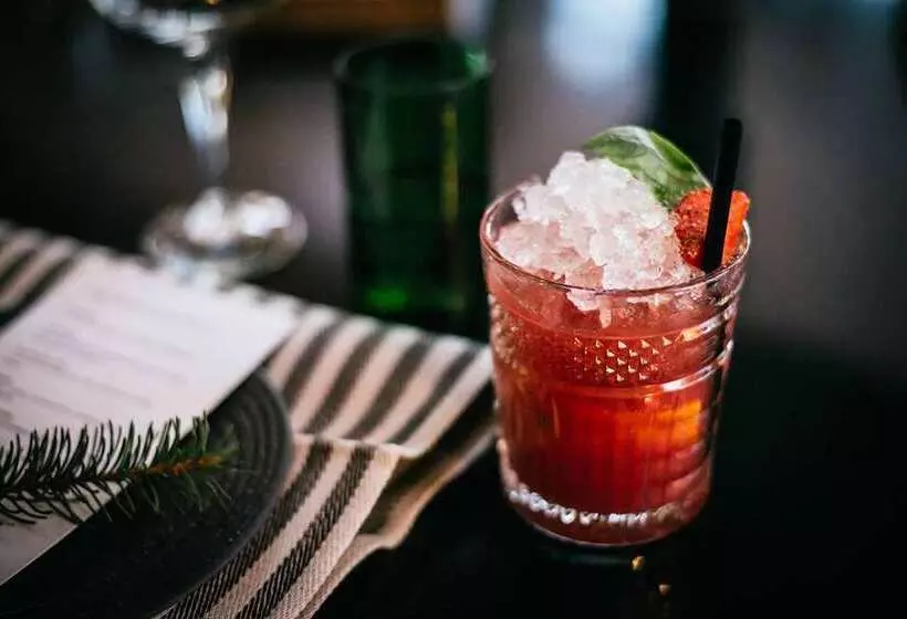 בית מלון כפרי Hilton Helsinki Strand