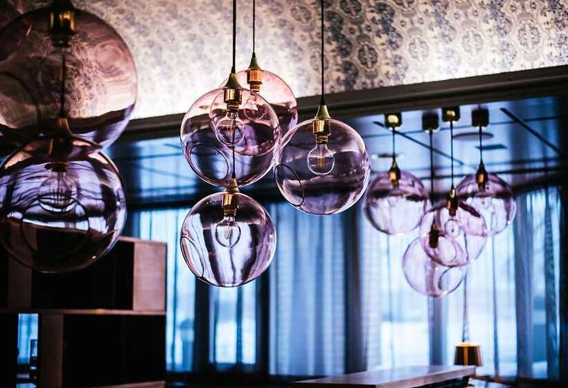 Hotelli Hilton Helsinki Strand