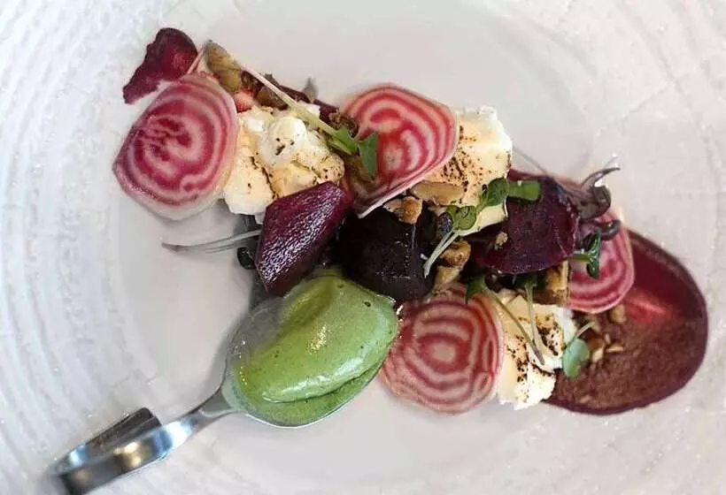 בית מלון כפרי Hilton Helsinki Strand