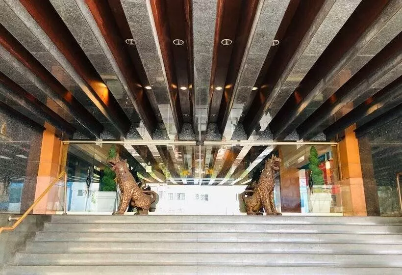 Hotelli Indra Regent