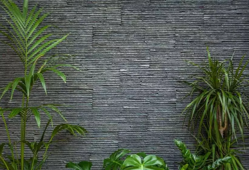 هتل Intourist Khabarovsk