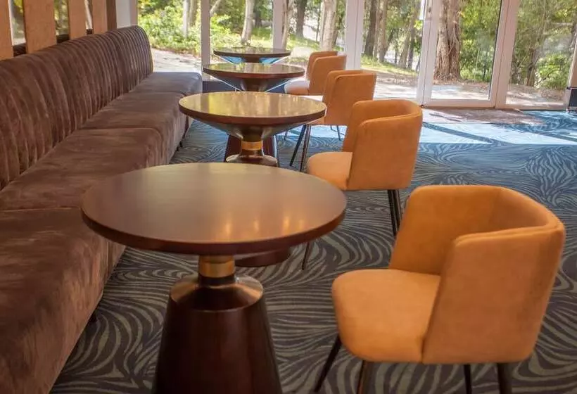 هتل Intourist Khabarovsk