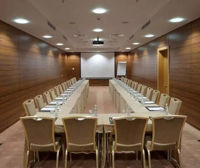 Radisson Collection Hotel, Moscow