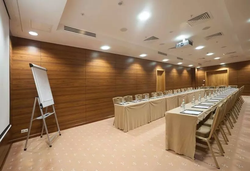 Radisson Collection Hotel, Moscow