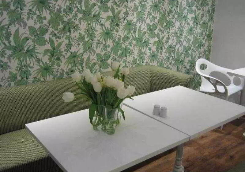 هتل Rivoli Jardin