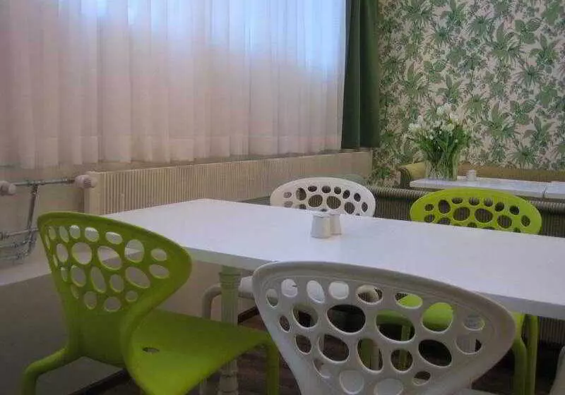 هتل Rivoli Jardin