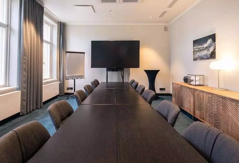 هتل Scandic Hamburger Bors