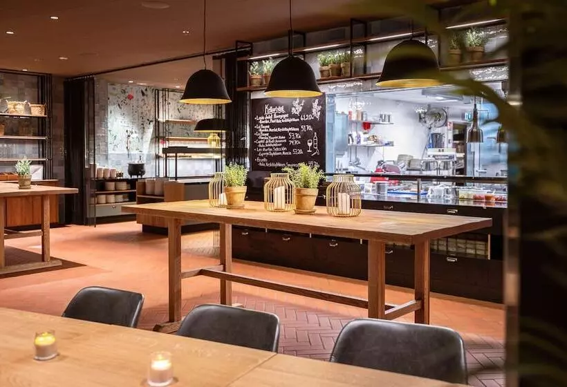 هتل Scandic Hamburger Bors