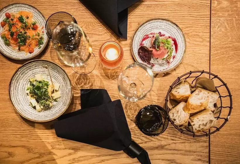 هتل Scandic Hamburger Bors