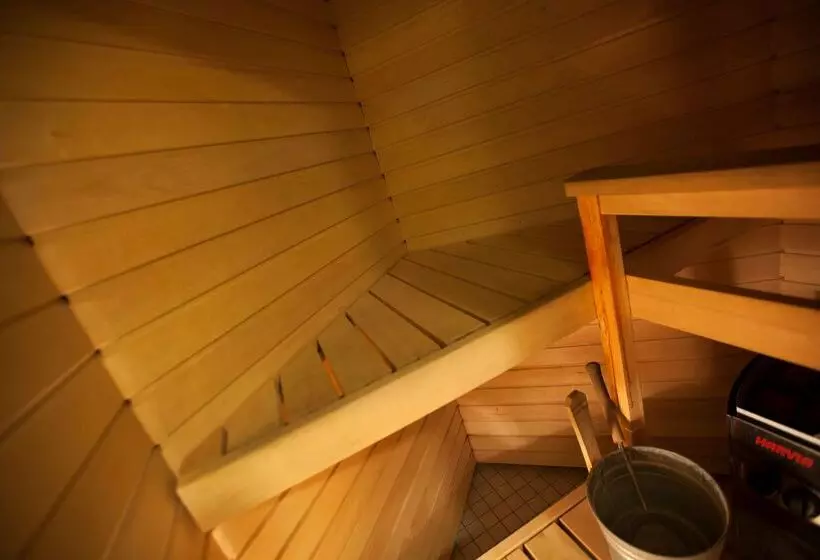 هتل Scandic Patria