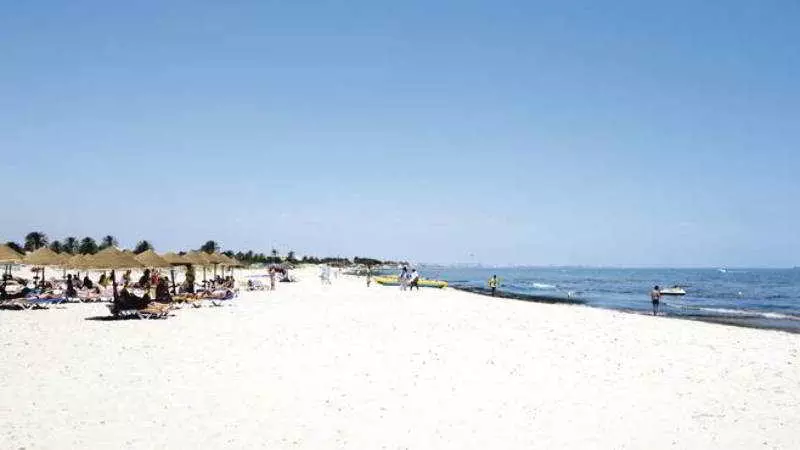 酒店 Tropicana Club & Spa