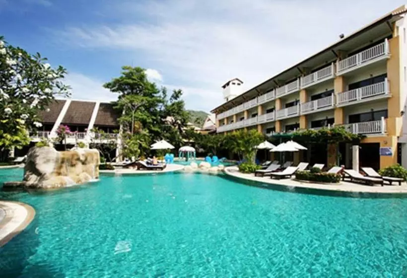 Thara Patong Beach Resort & Spa