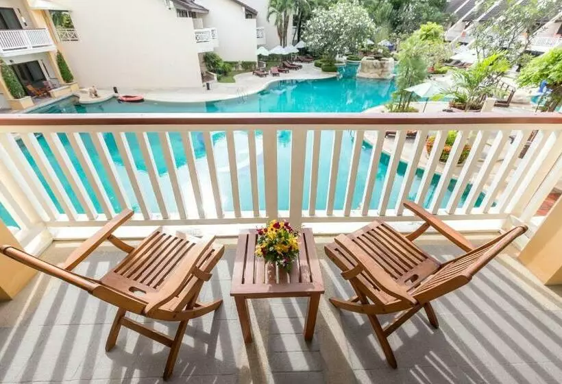 Thara Patong Beach Resort & Spa